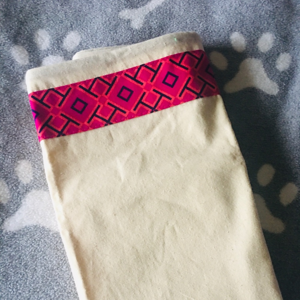 NEW LISTING Tory Burch dust bag